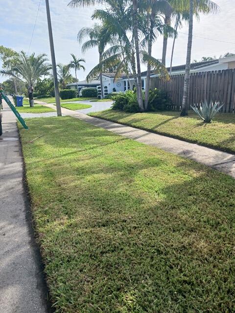 5730 NE 22nd Terrace