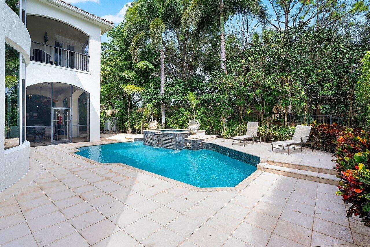 17641 Middlebrook Way