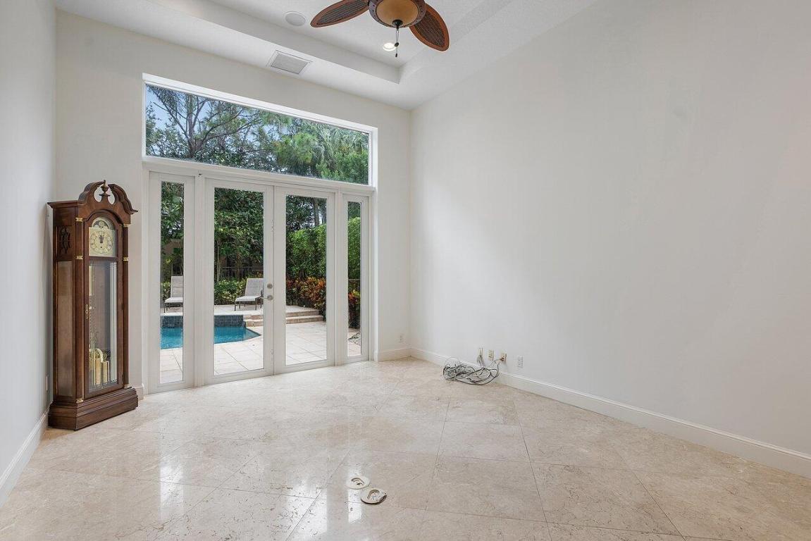 17641 Middlebrook Way