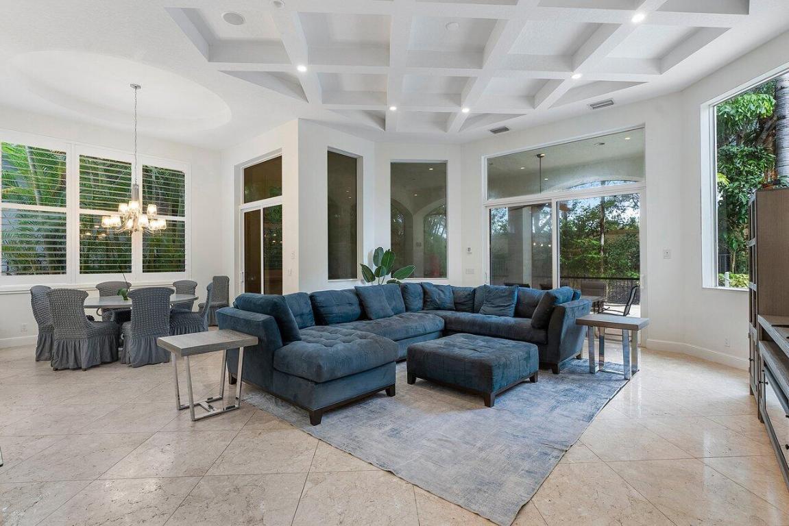 17641 Middlebrook Way