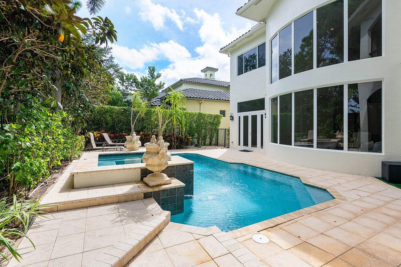 17641 Middlebrook Way