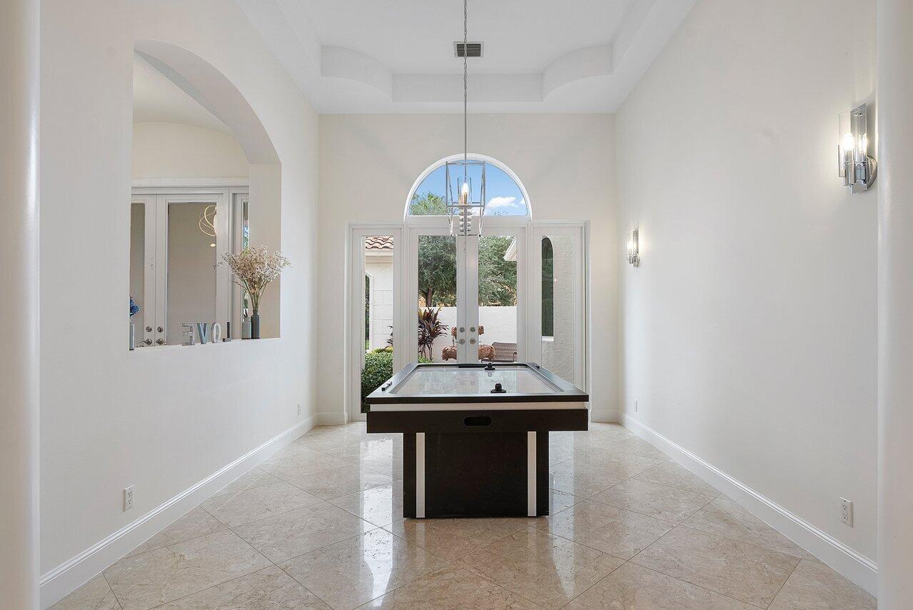 17641 Middlebrook Way