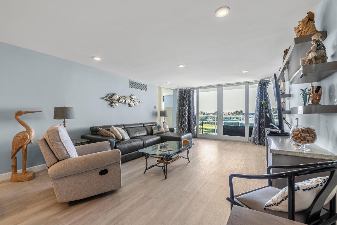 3450 S Ocean Boulevard 2220