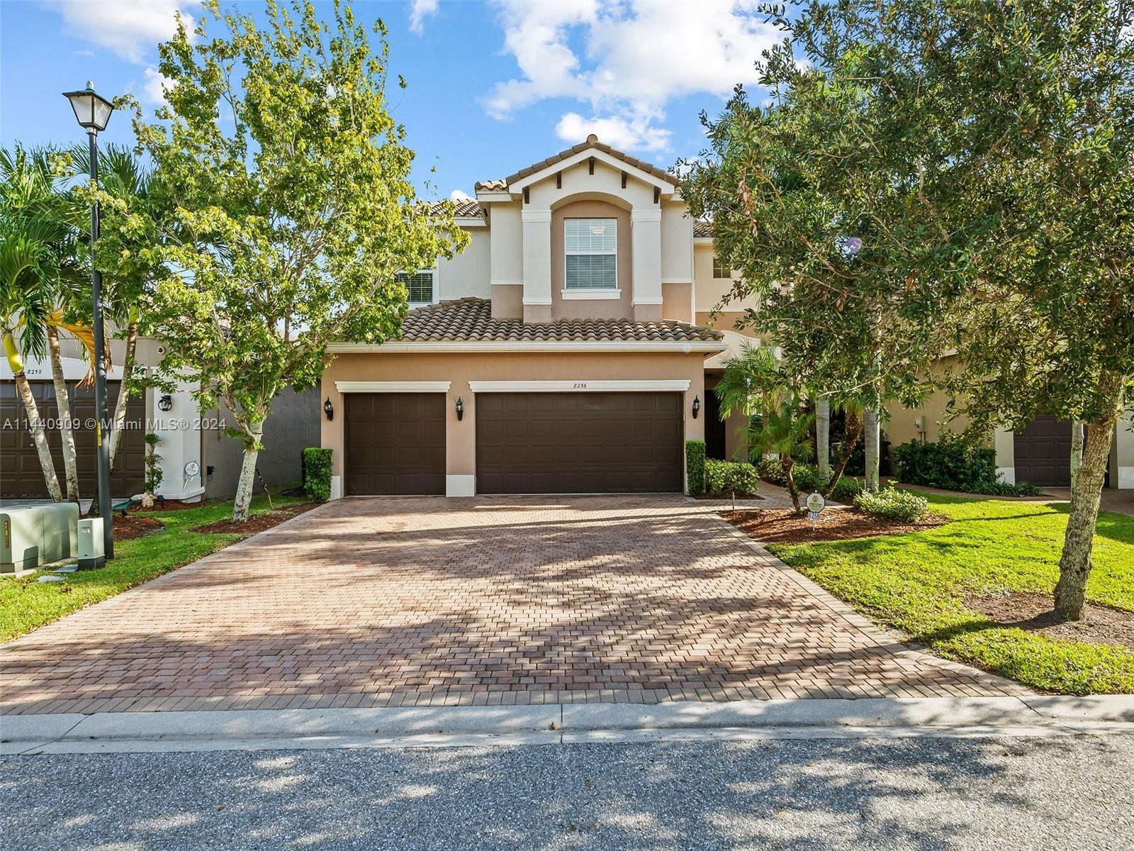 8256 Savara Streams Lane