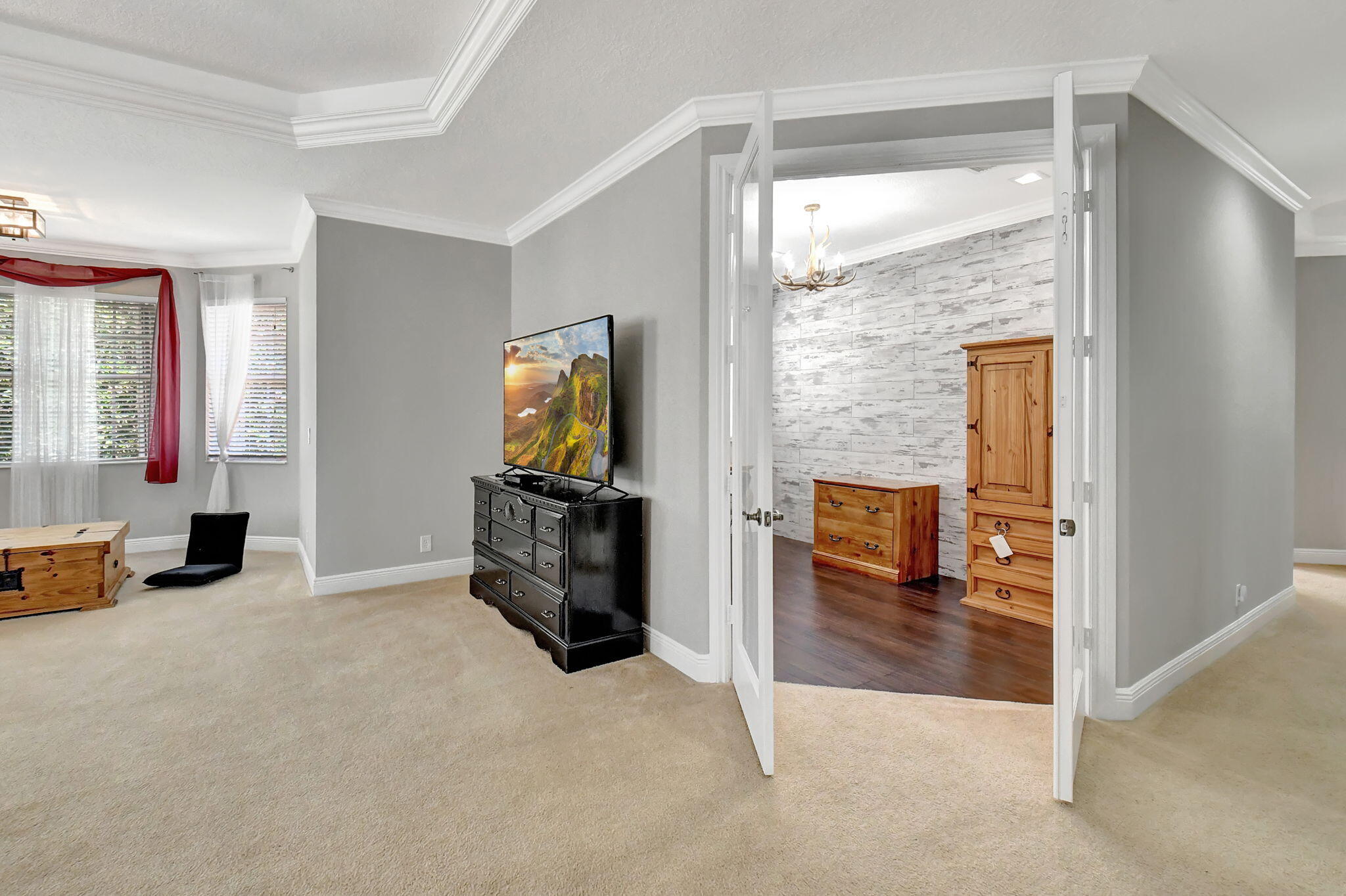 10133 Cobblestone Creek Drive