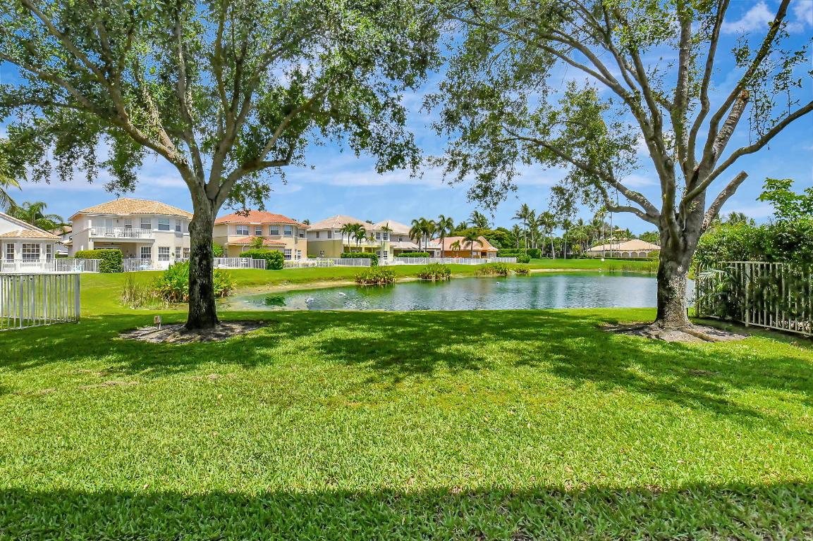 10133 Cobblestone Creek Drive