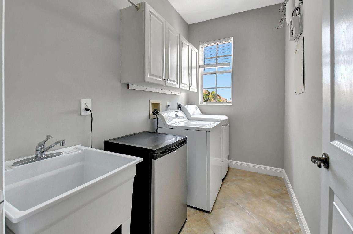 10133 Cobblestone Creek Drive