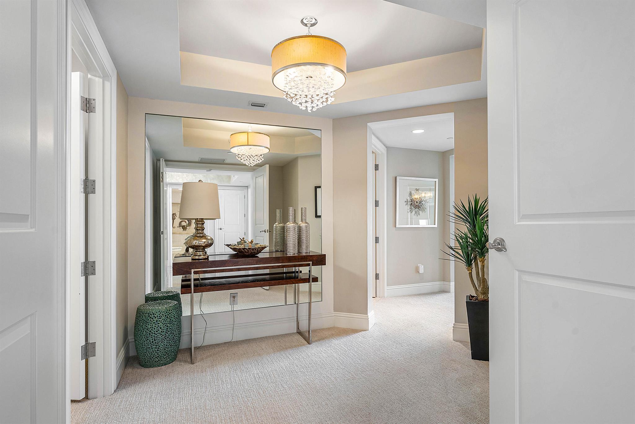 2700 N Ocean Drive 1901a