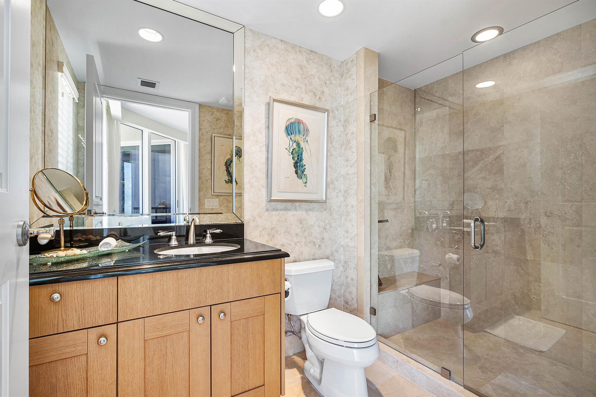 2700 N Ocean Drive 1901a