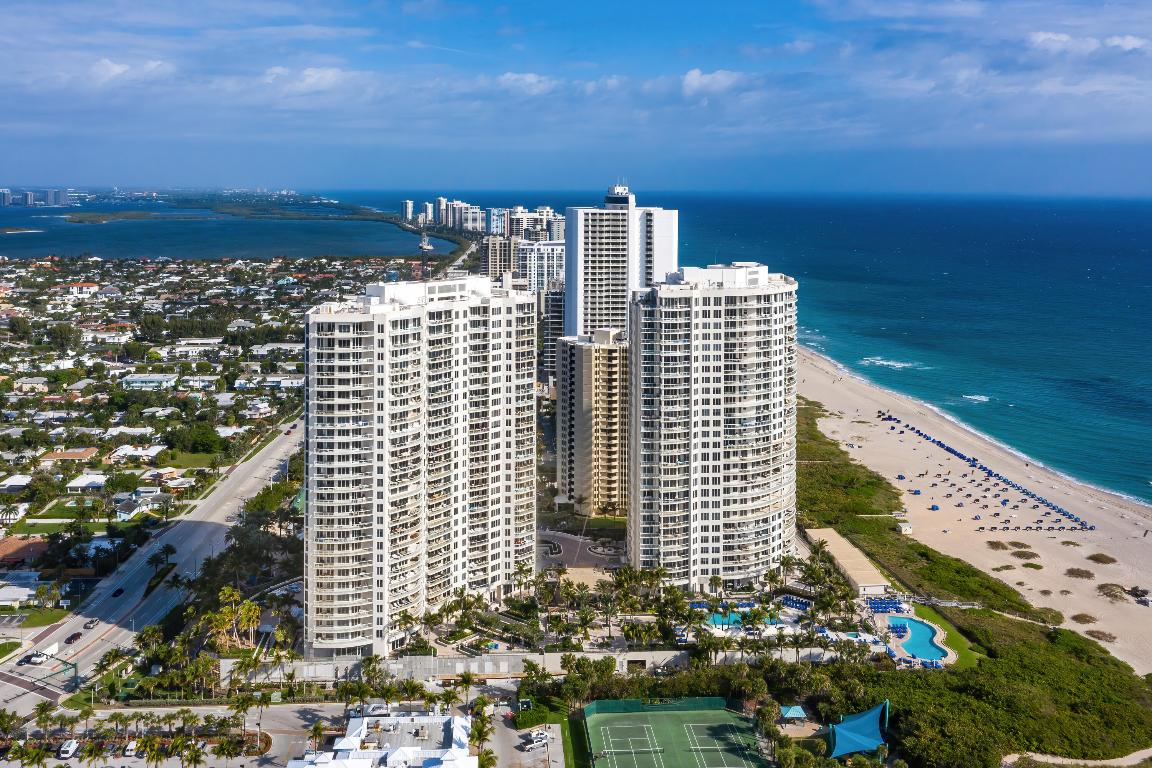 2700 N Ocean Drive 1901a