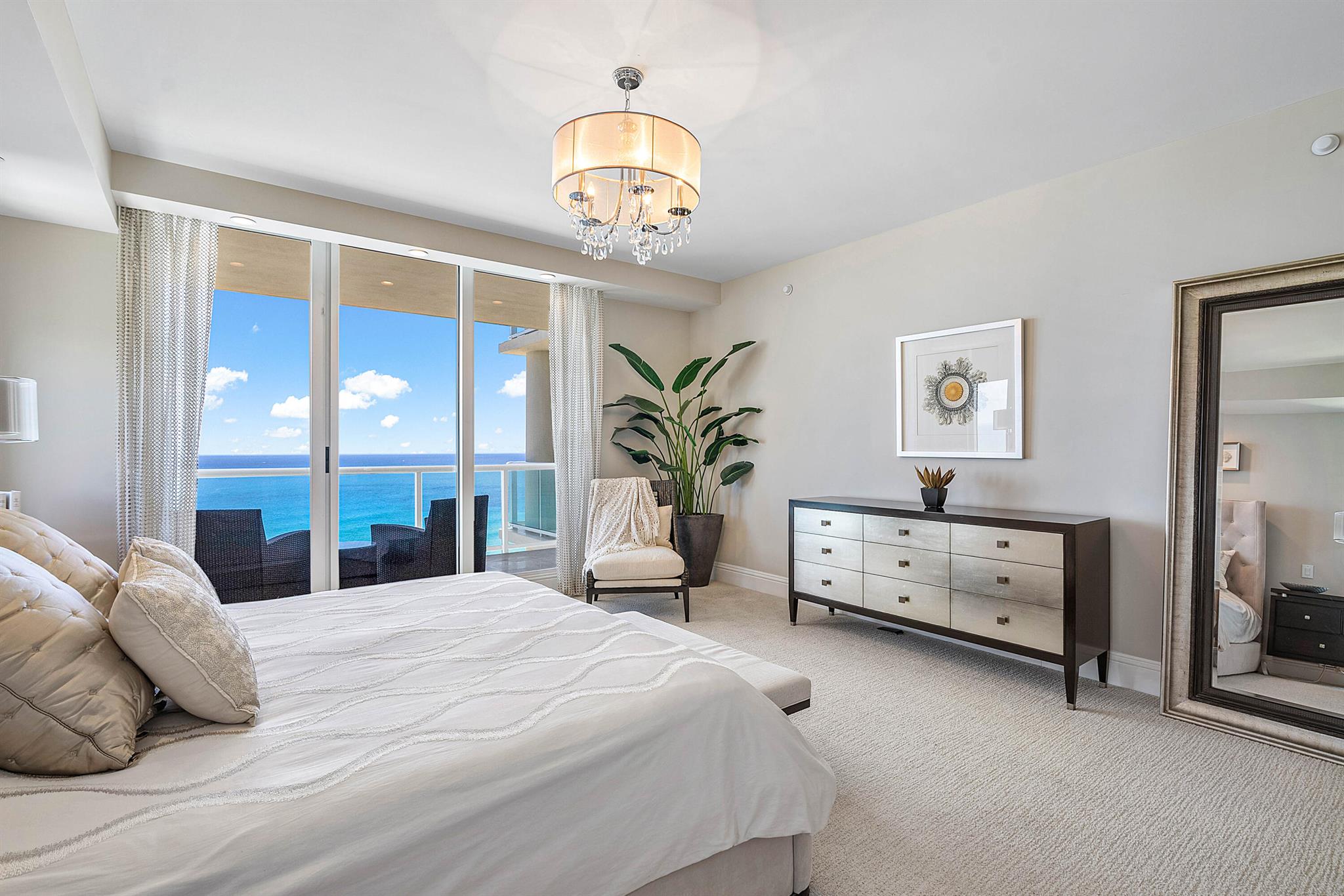 2700 N Ocean Drive 1901a