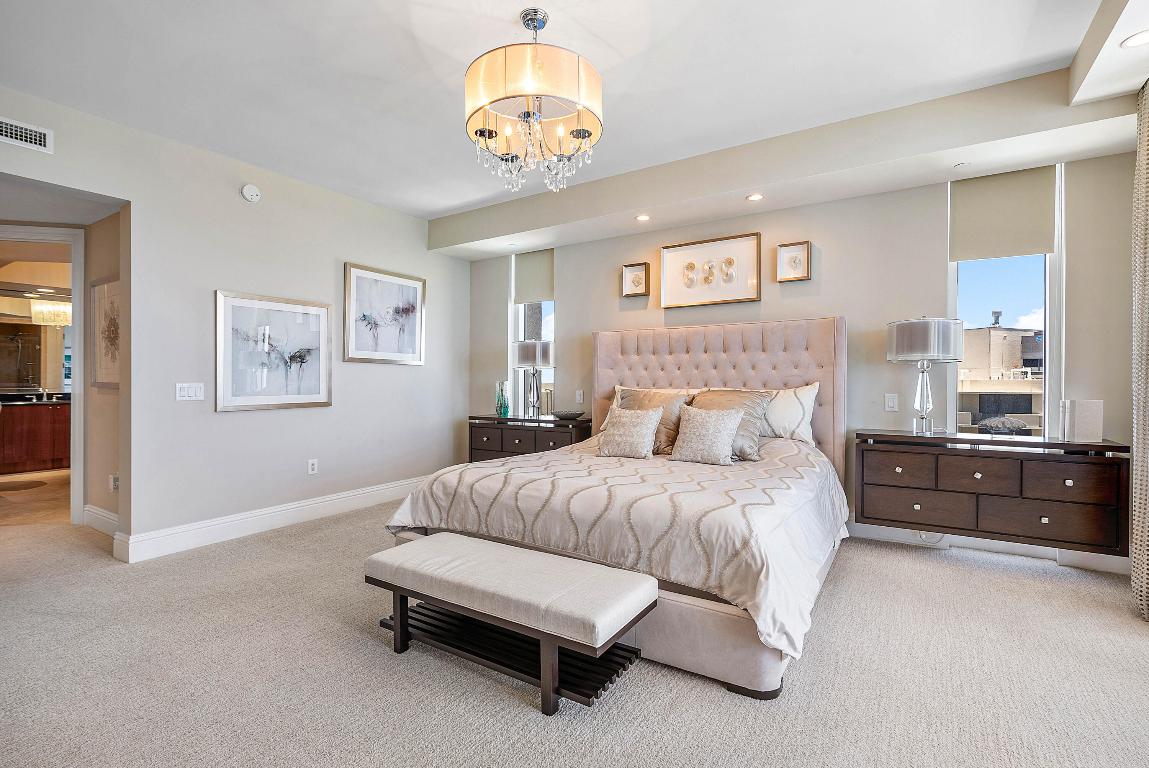 2700 N Ocean Drive 1901a