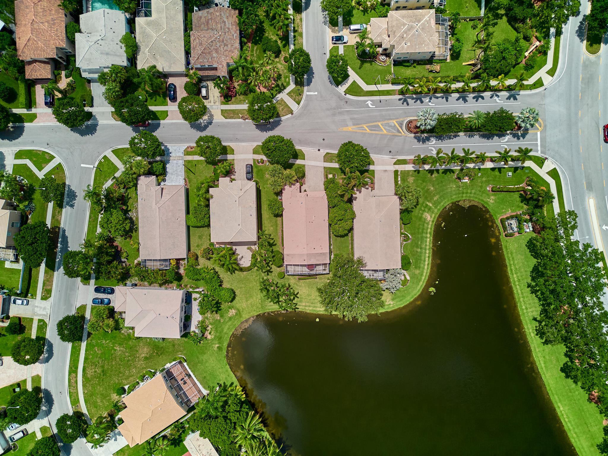 7576 Rockport Circle