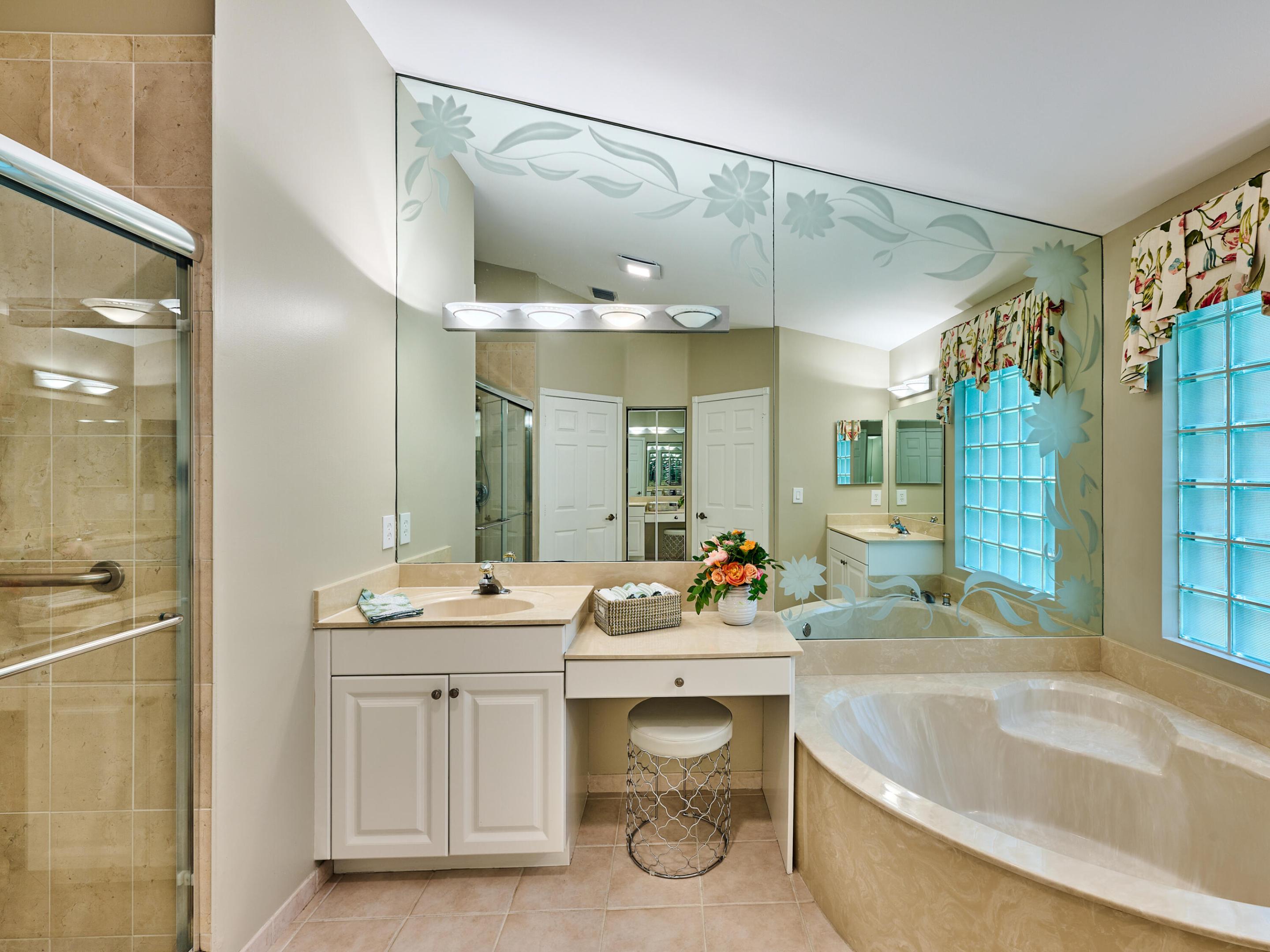 7576 Rockport Circle