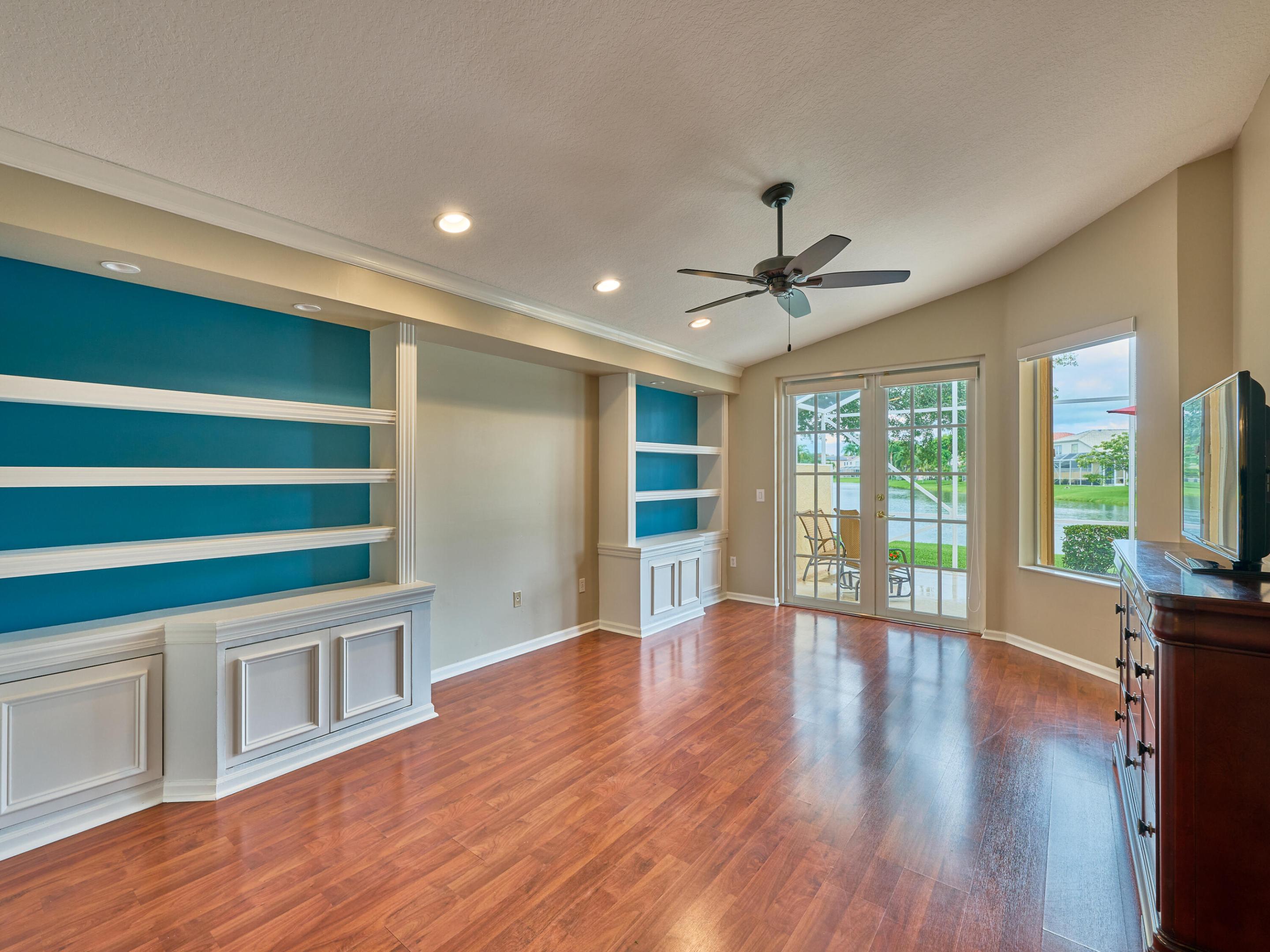 7576 Rockport Circle