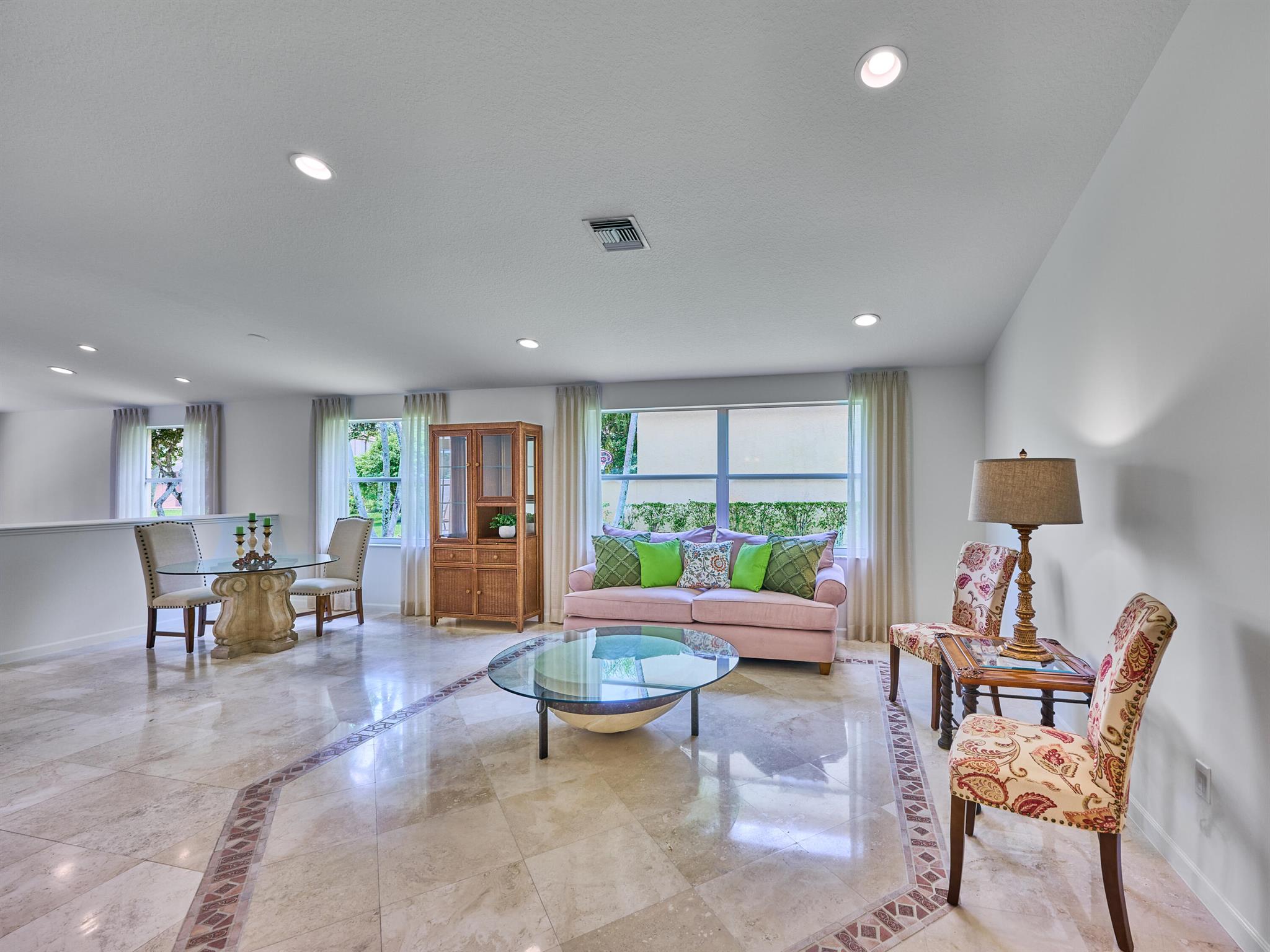 7576 Rockport Circle