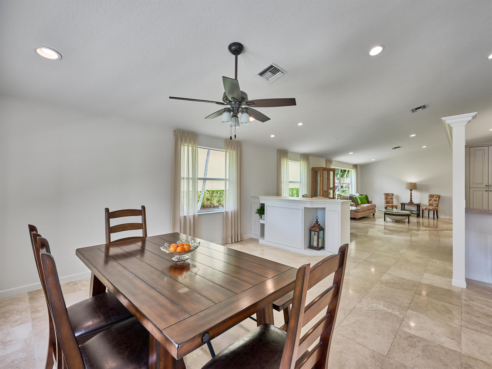 7576 Rockport Circle