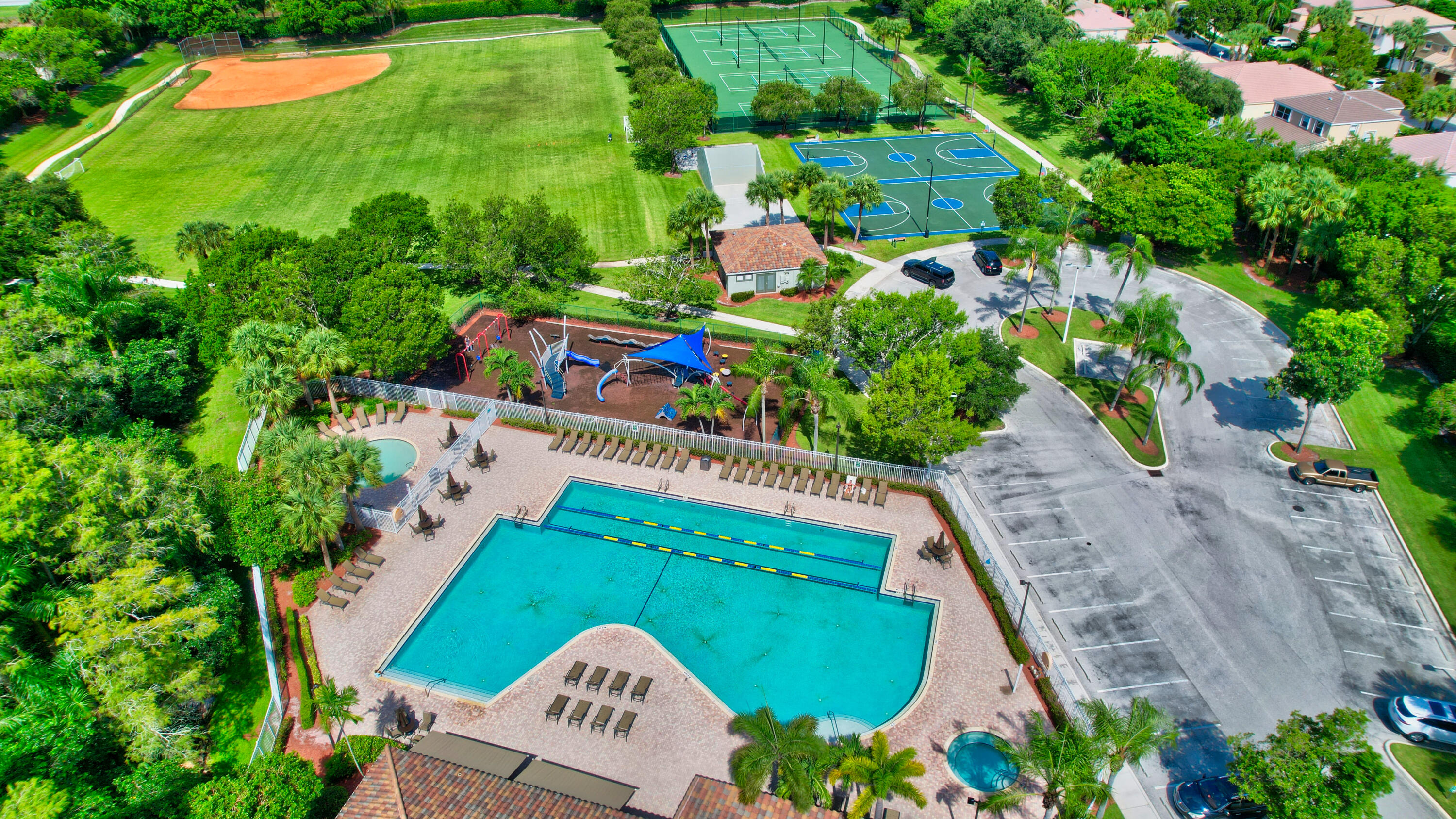 7576 Rockport Circle