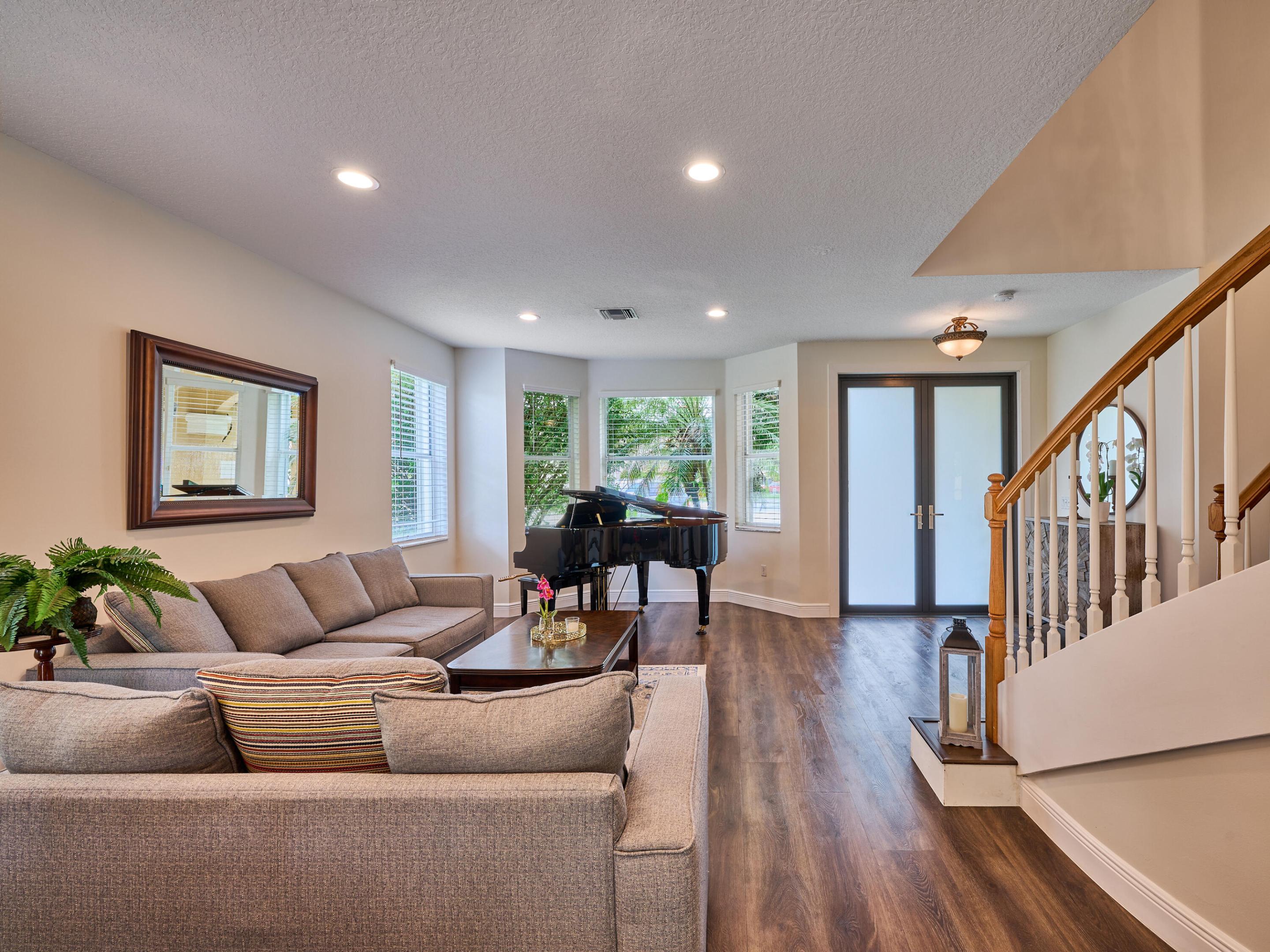 6316 Prestwick Court