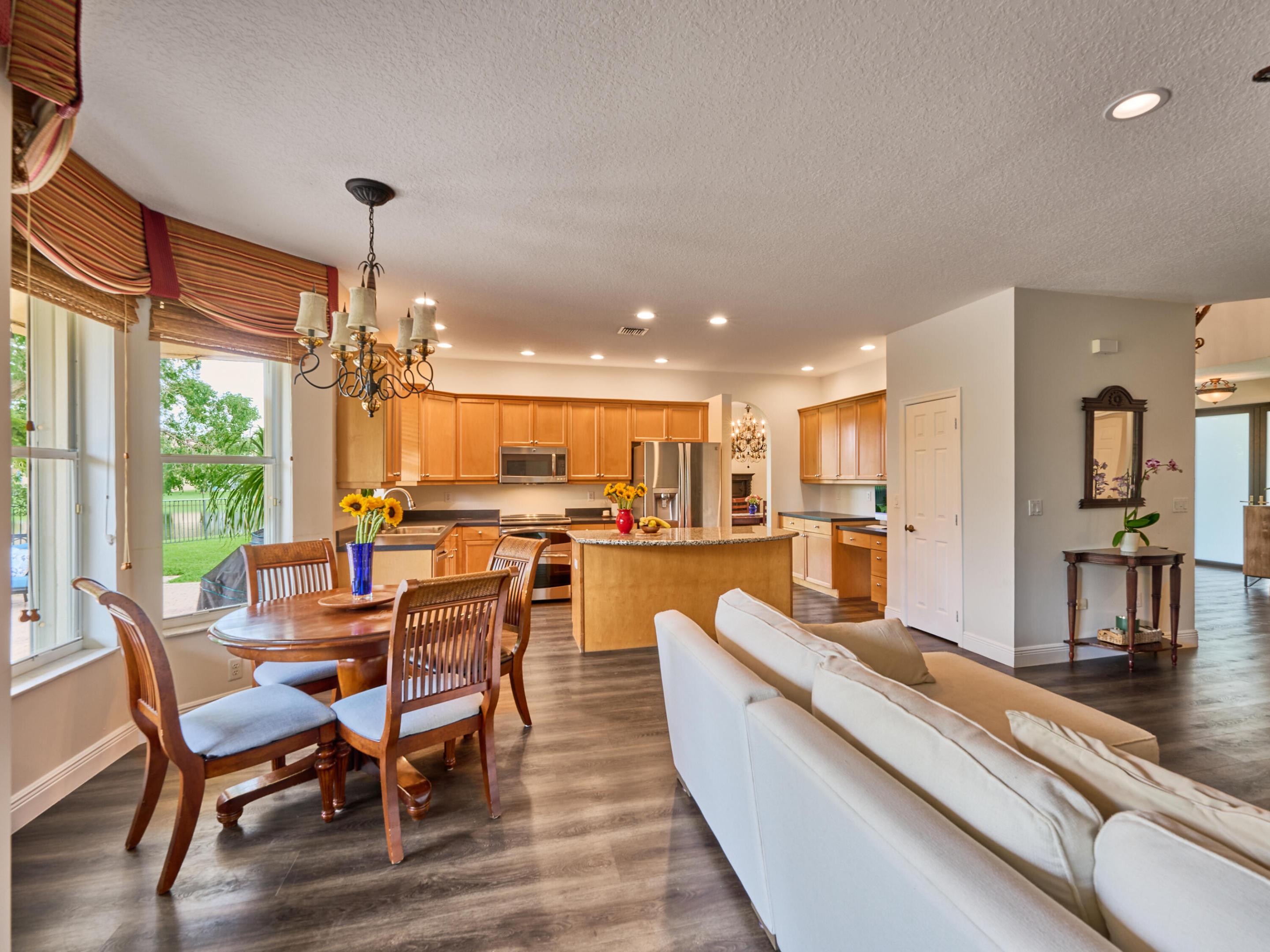 6316 Prestwick Court