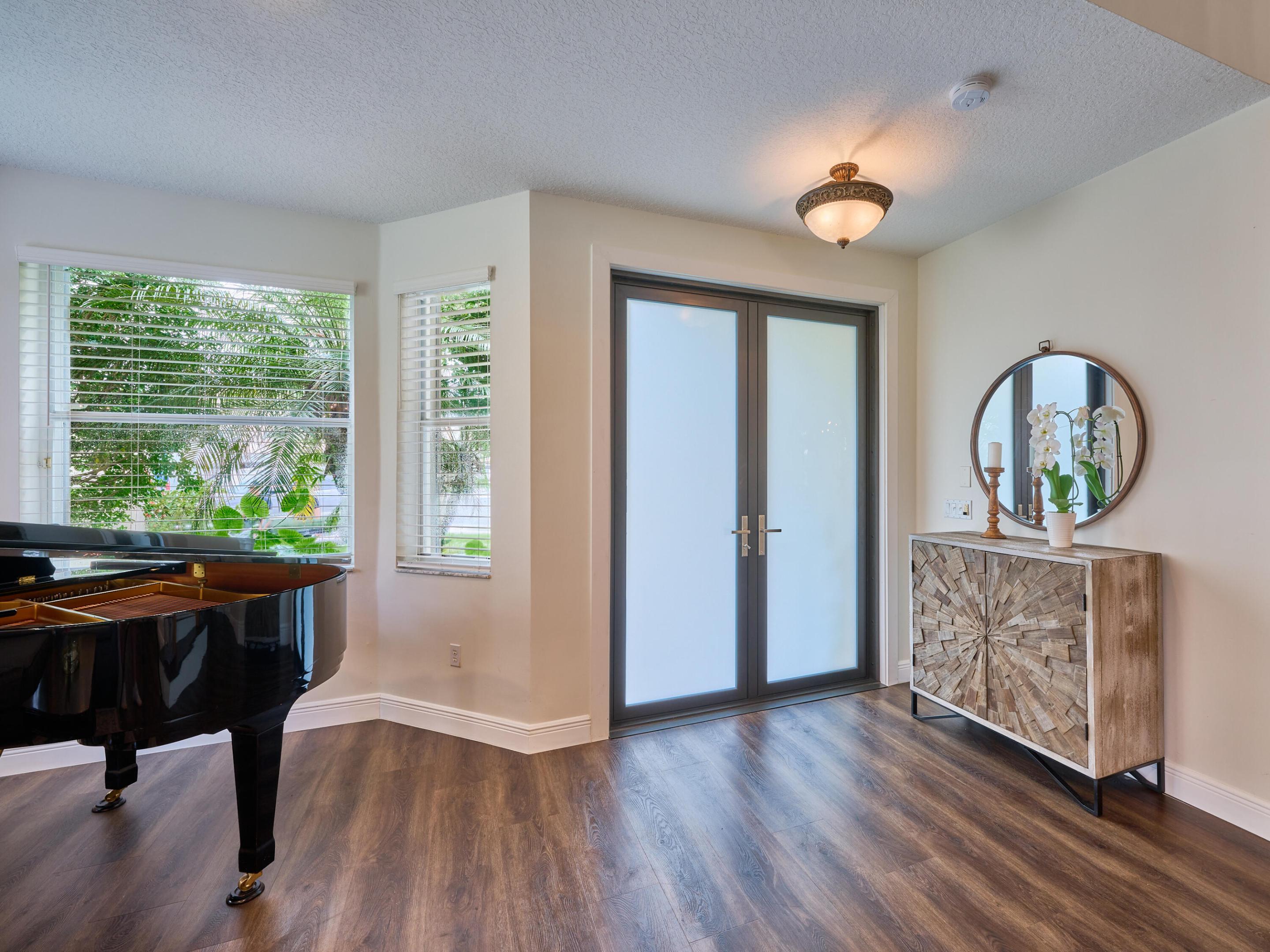 6316 Prestwick Court