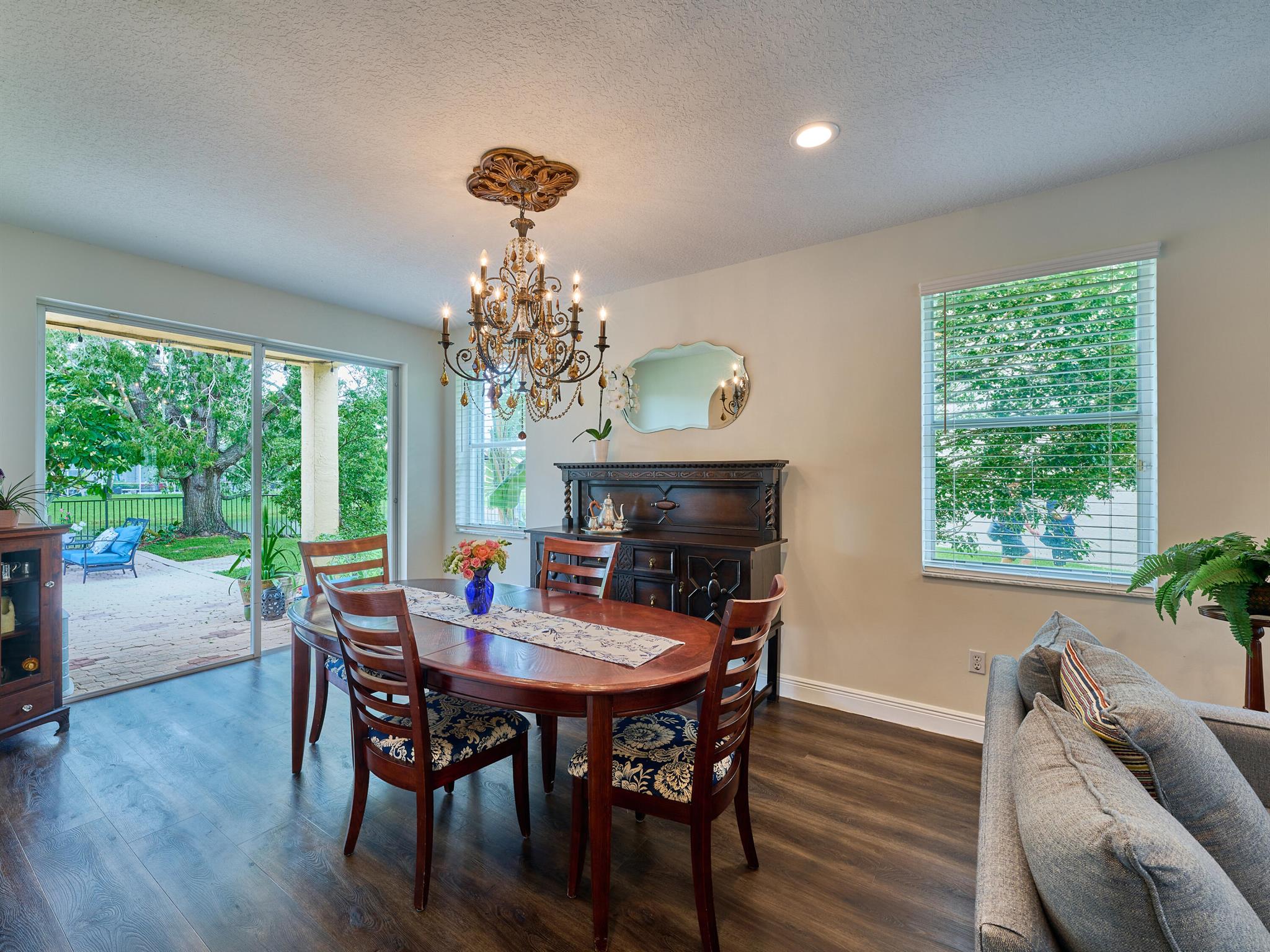 6316 Prestwick Court