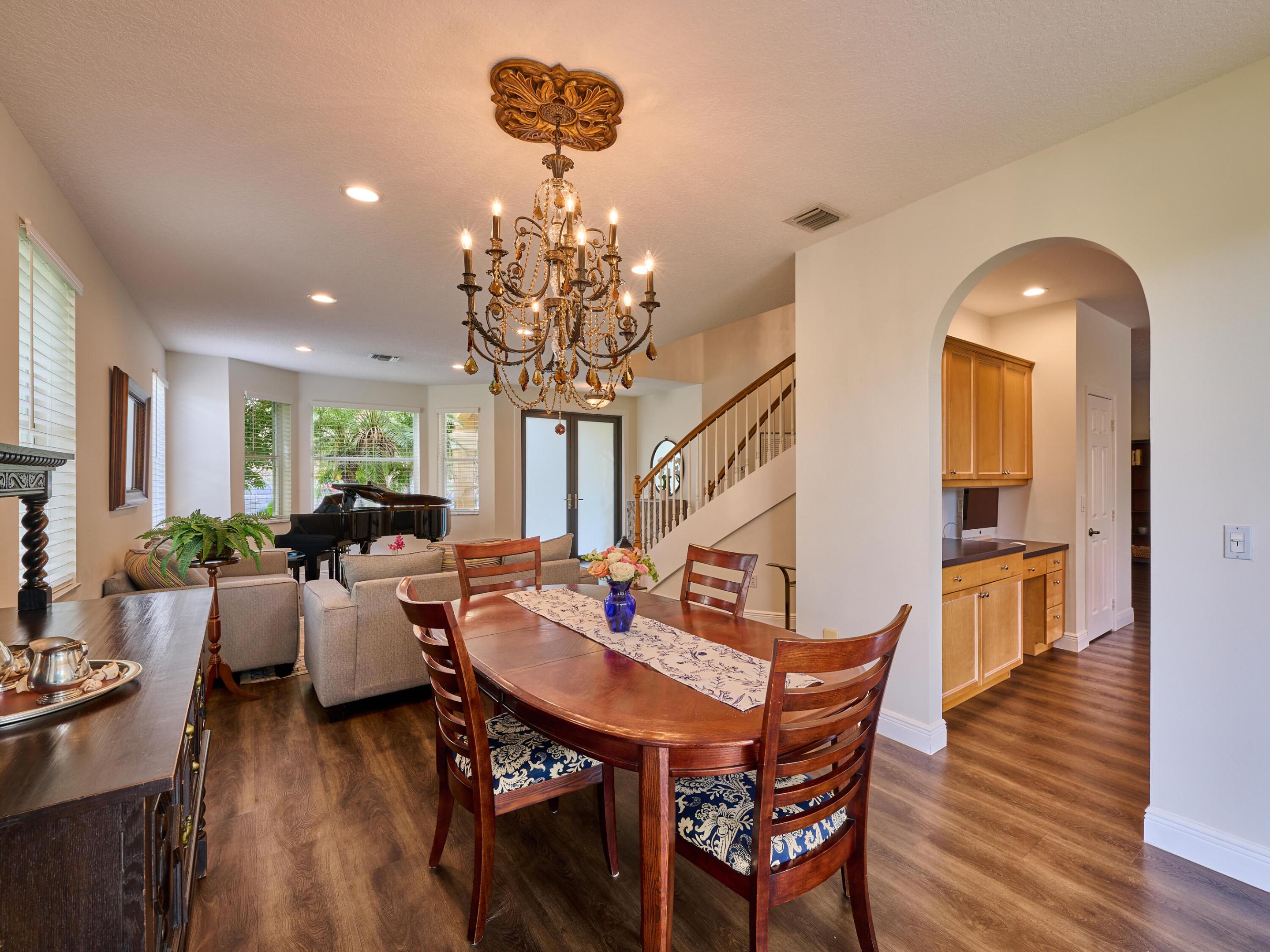 6316 Prestwick Court