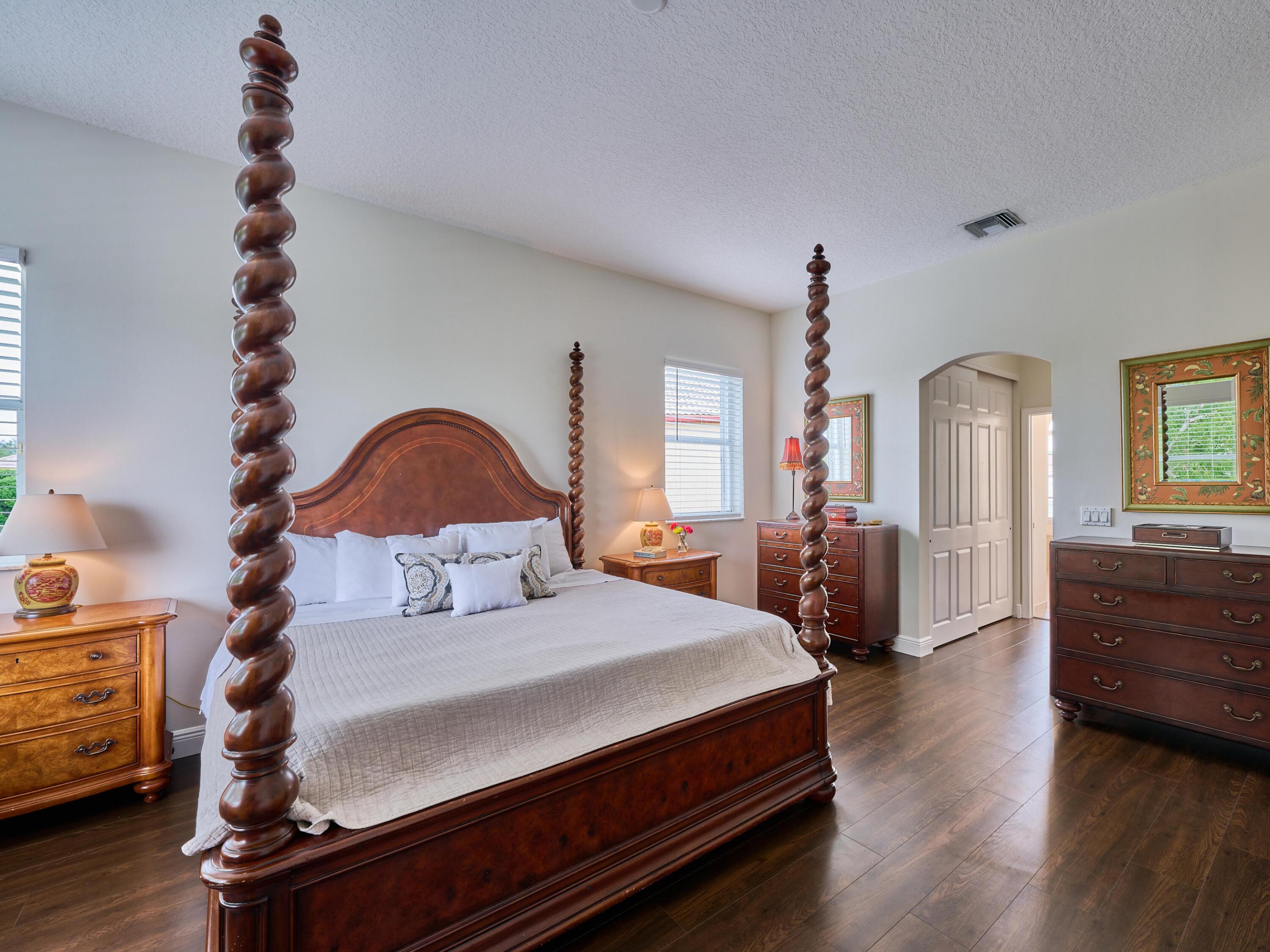 6316 Prestwick Court