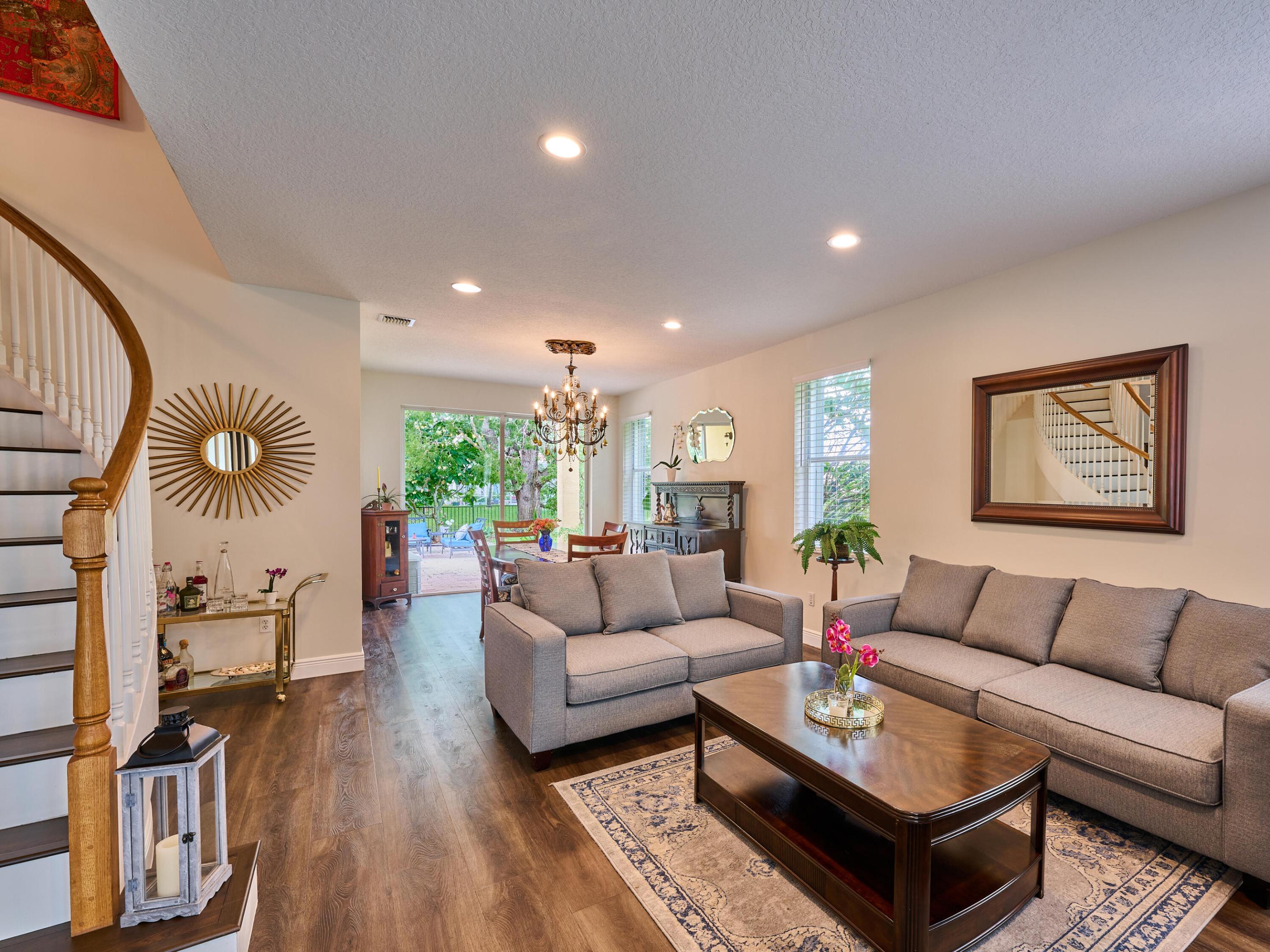 6316 Prestwick Court