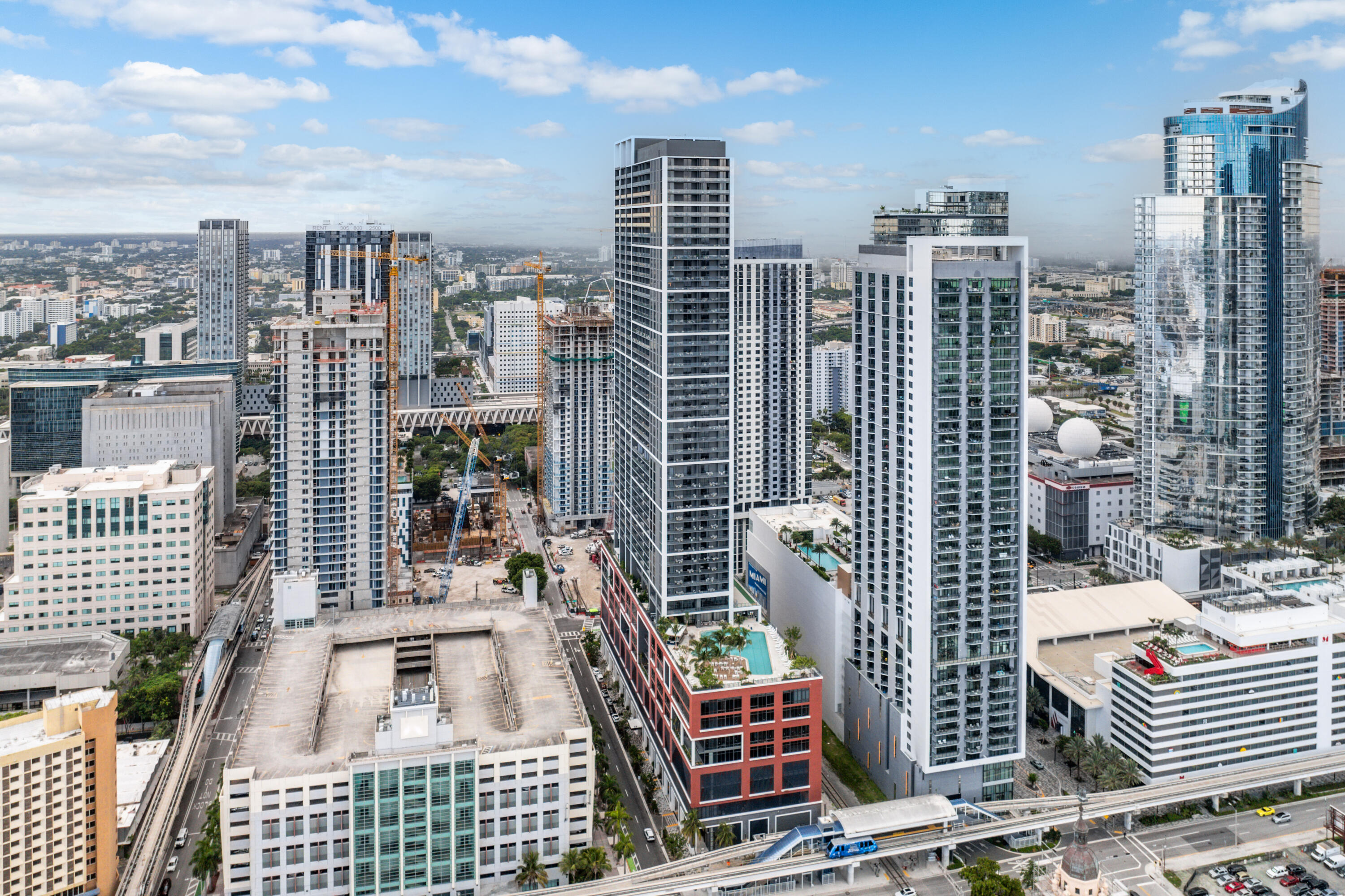 601 NE 1st Avenue 2707