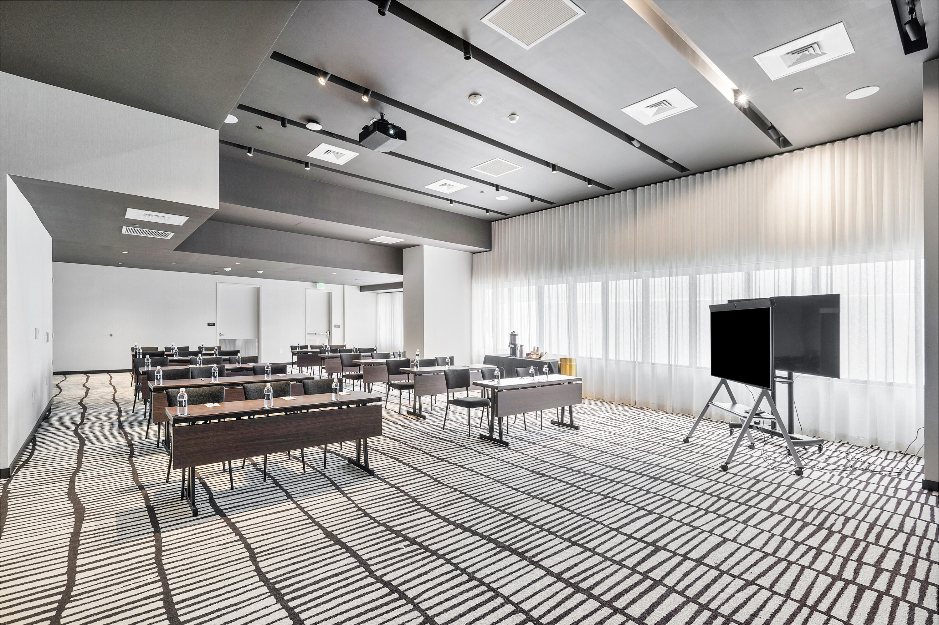 601 NE 1st Avenue 2707