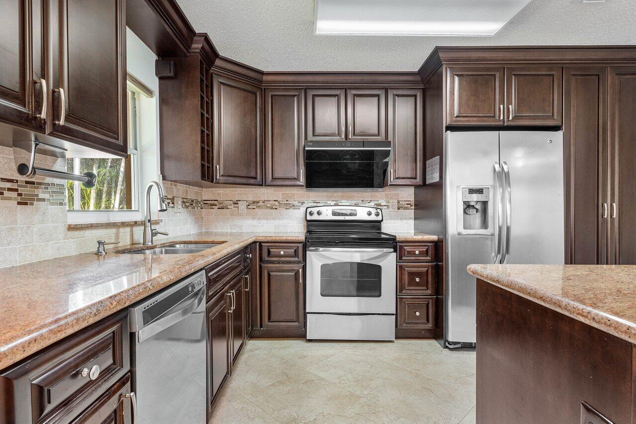 10934 Crescendo Circle