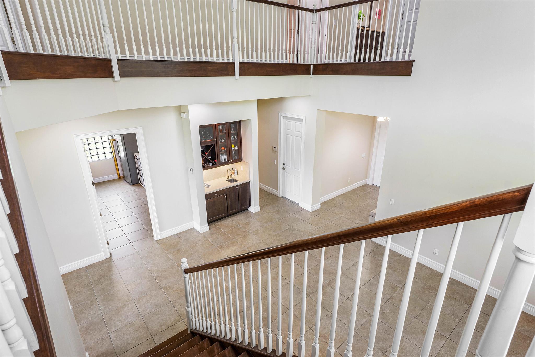 16849 Bridge Crossing Circle