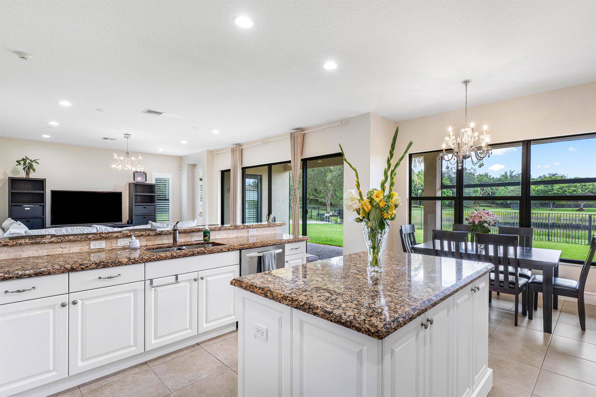 16849 Bridge Crossing Circle