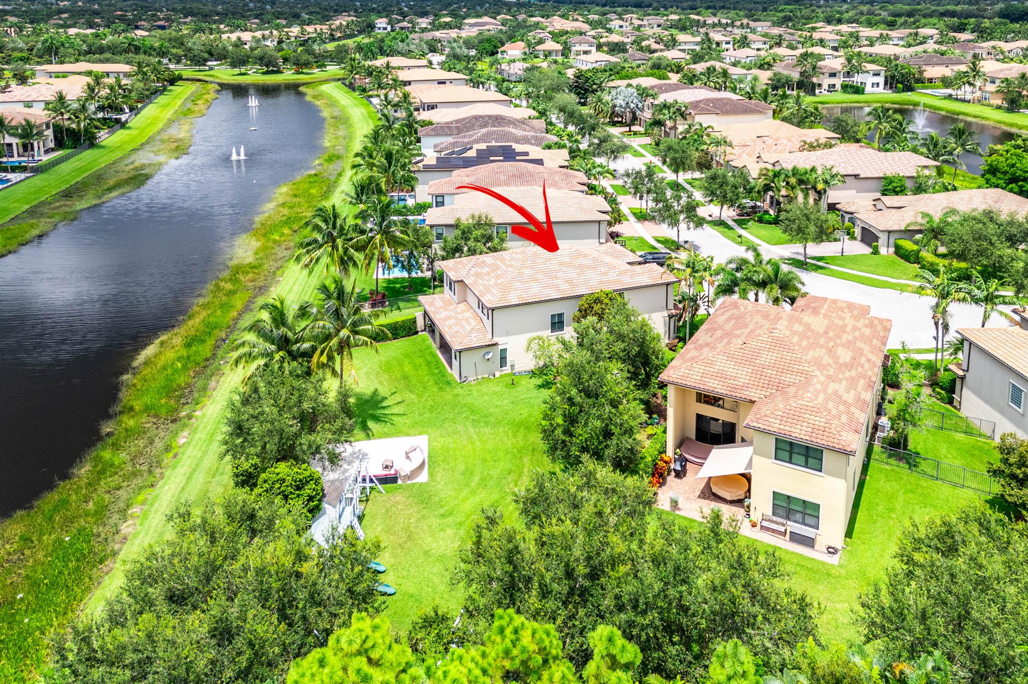 16849 Bridge Crossing Circle