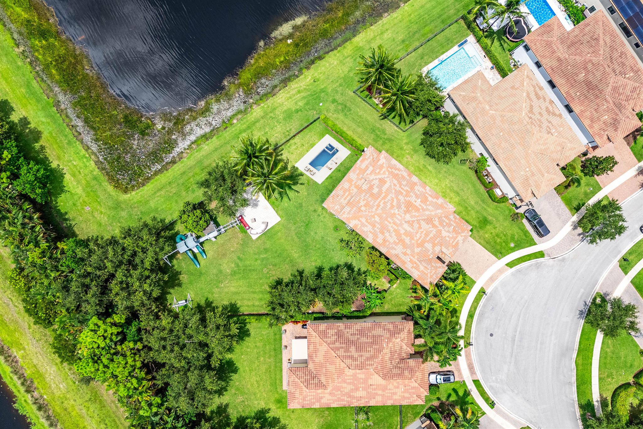 16849 Bridge Crossing Circle