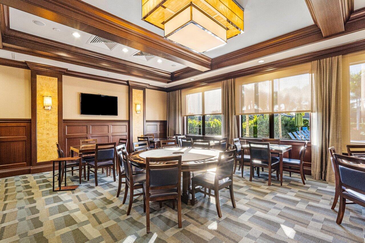 16849 Bridge Crossing Circle