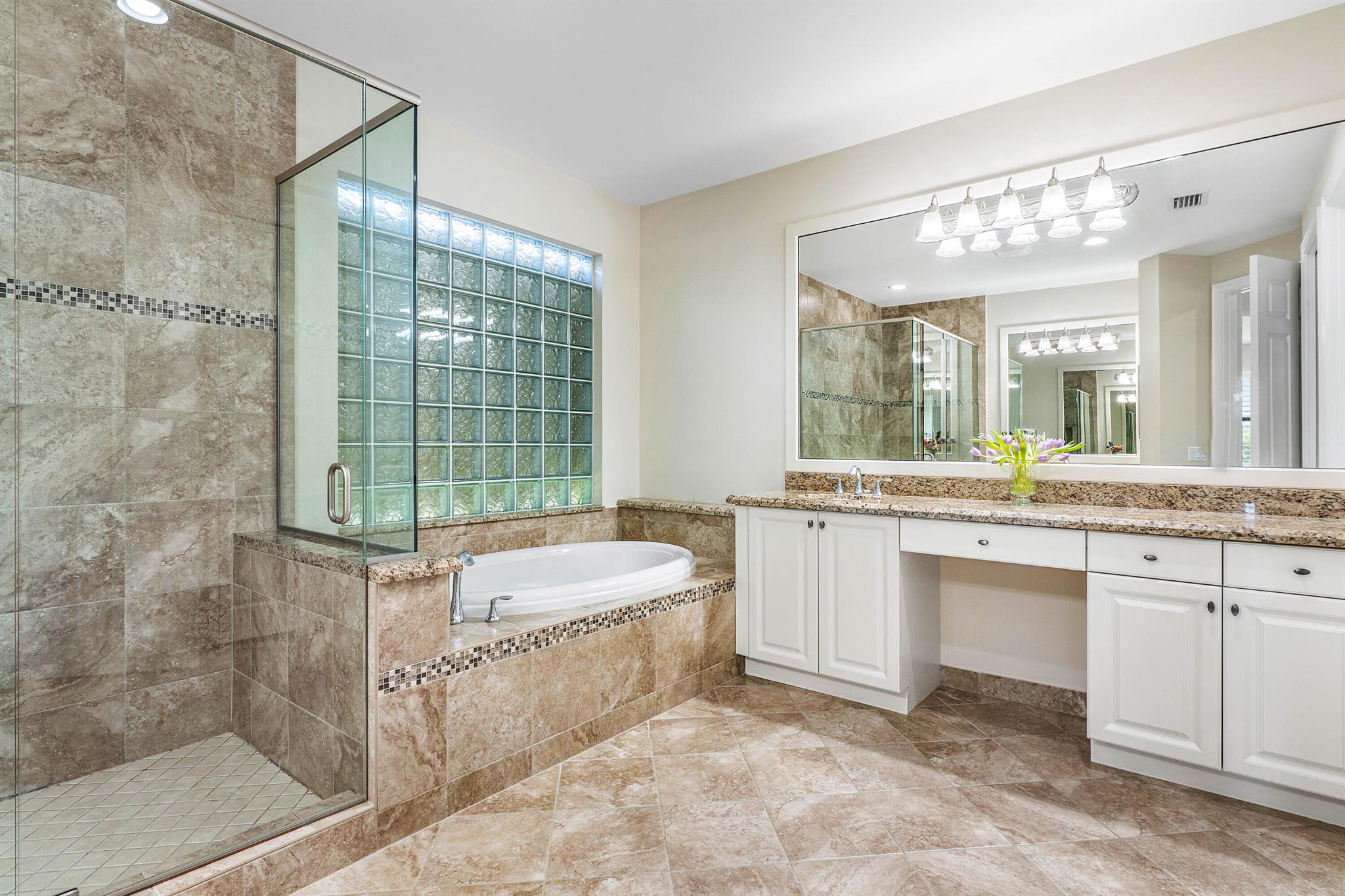 16849 Bridge Crossing Circle