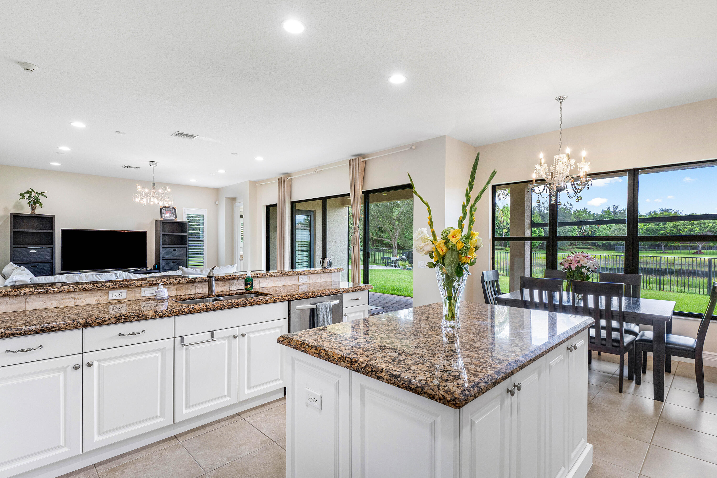 16849 Bridge Crossing Circle