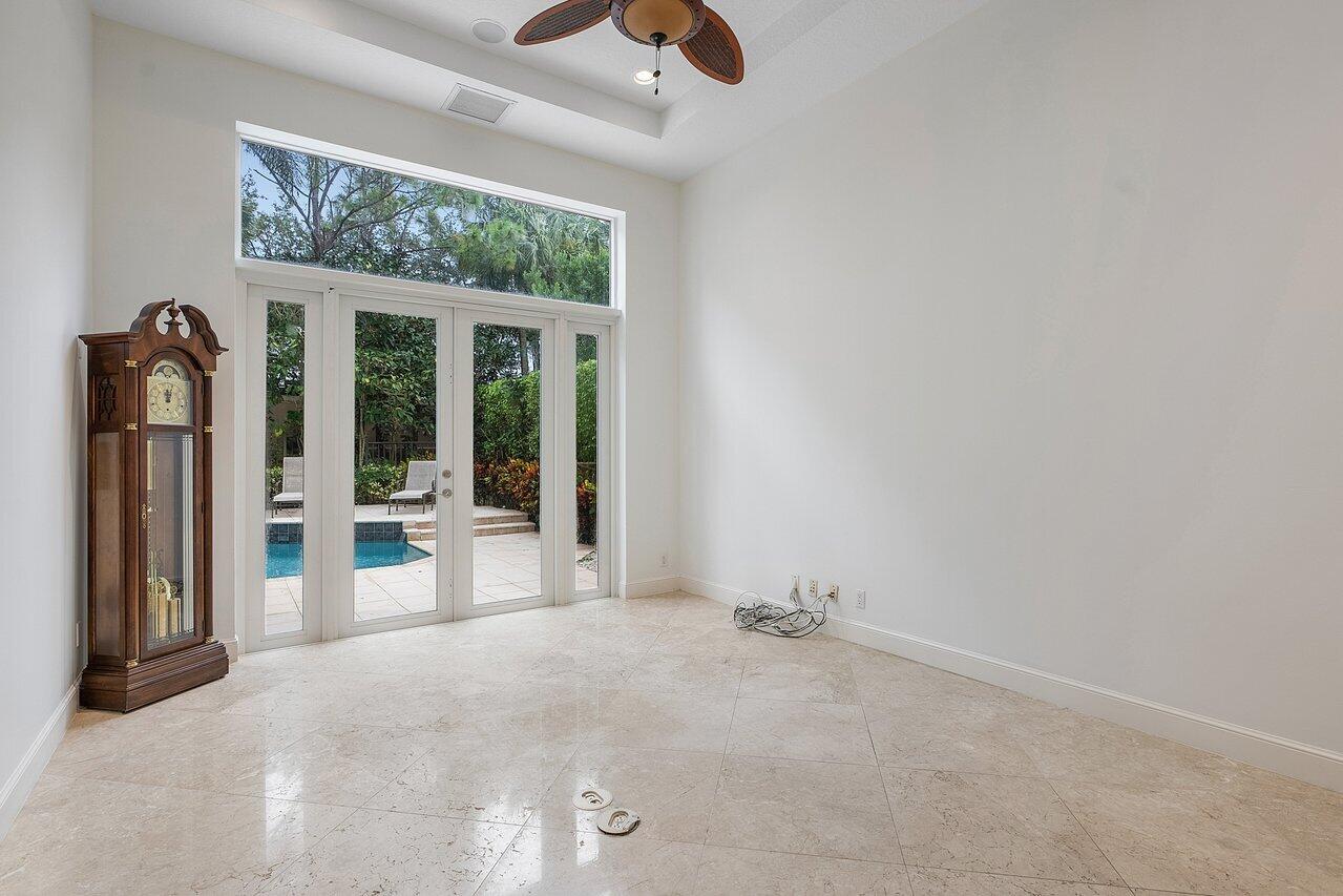 17641 Middlebrook Way