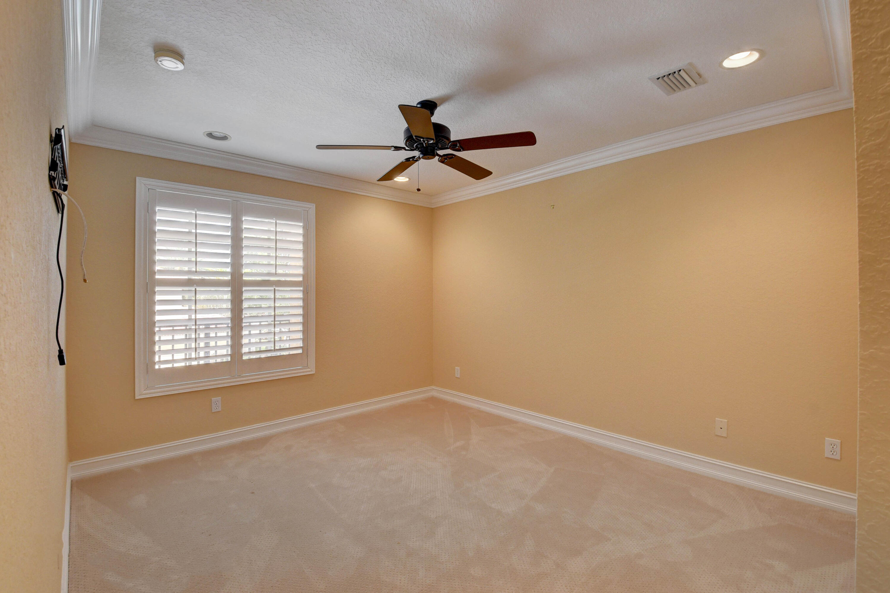 8957 Sandy Crest Lane