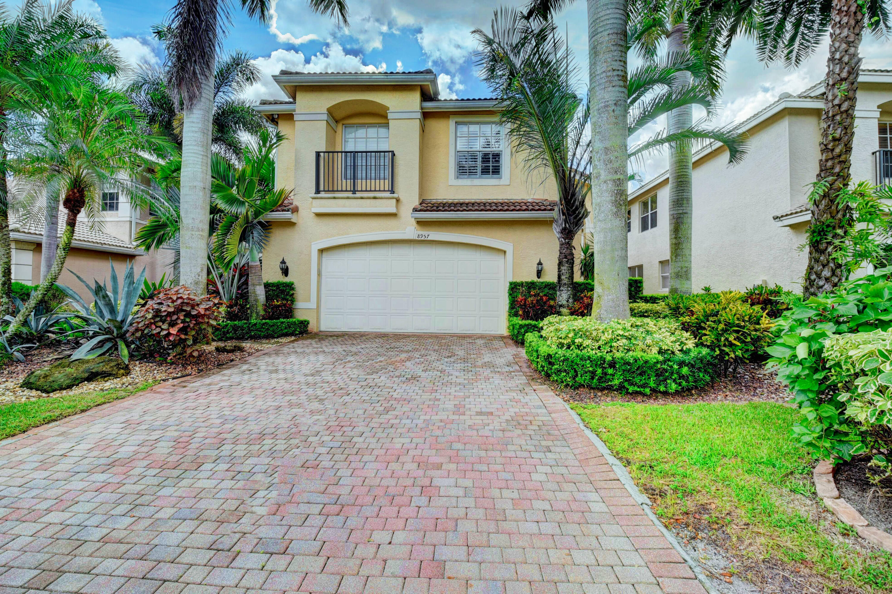 8957 Sandy Crest Lane