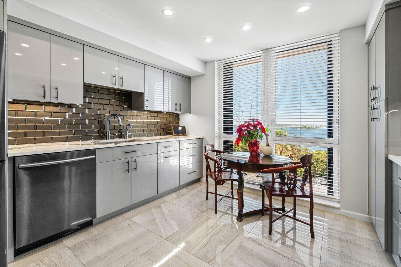 5380 N Ocean Drive 5g