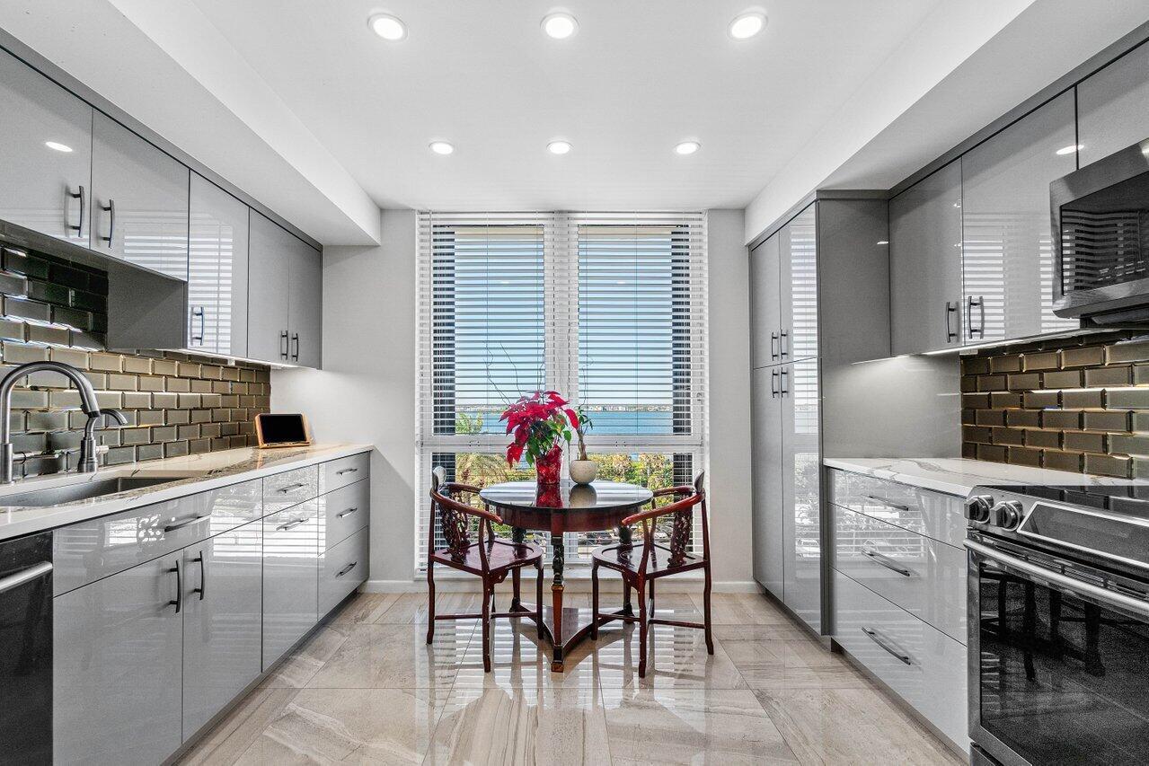 5380 N Ocean Drive 5g
