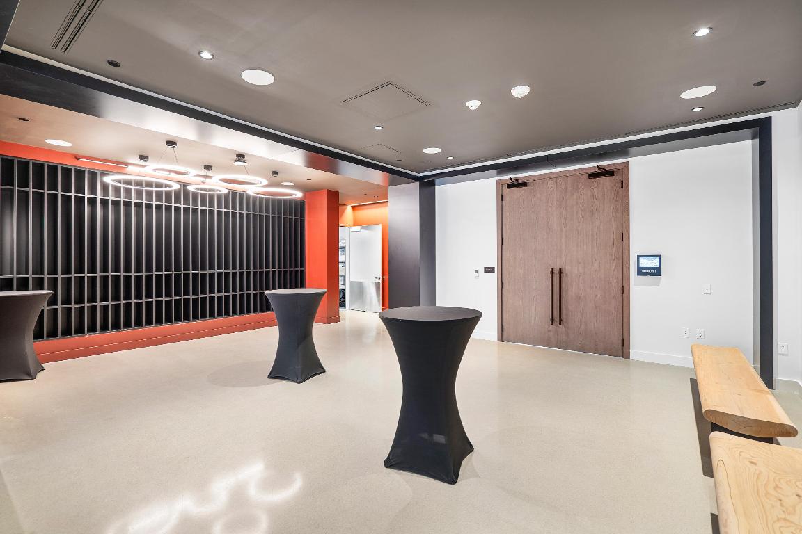 601 NE 1st Avenue 2707