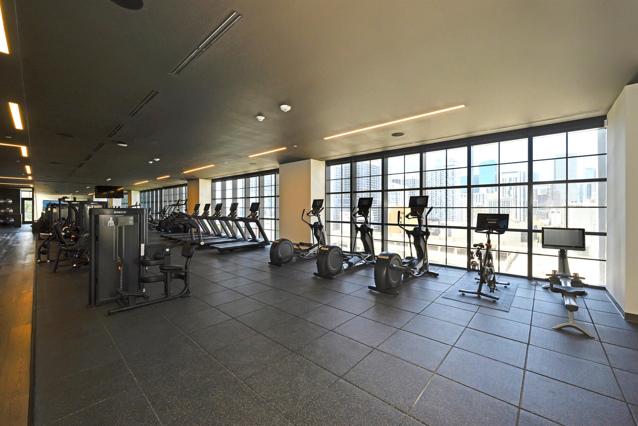 601 NE 1st Avenue 3315