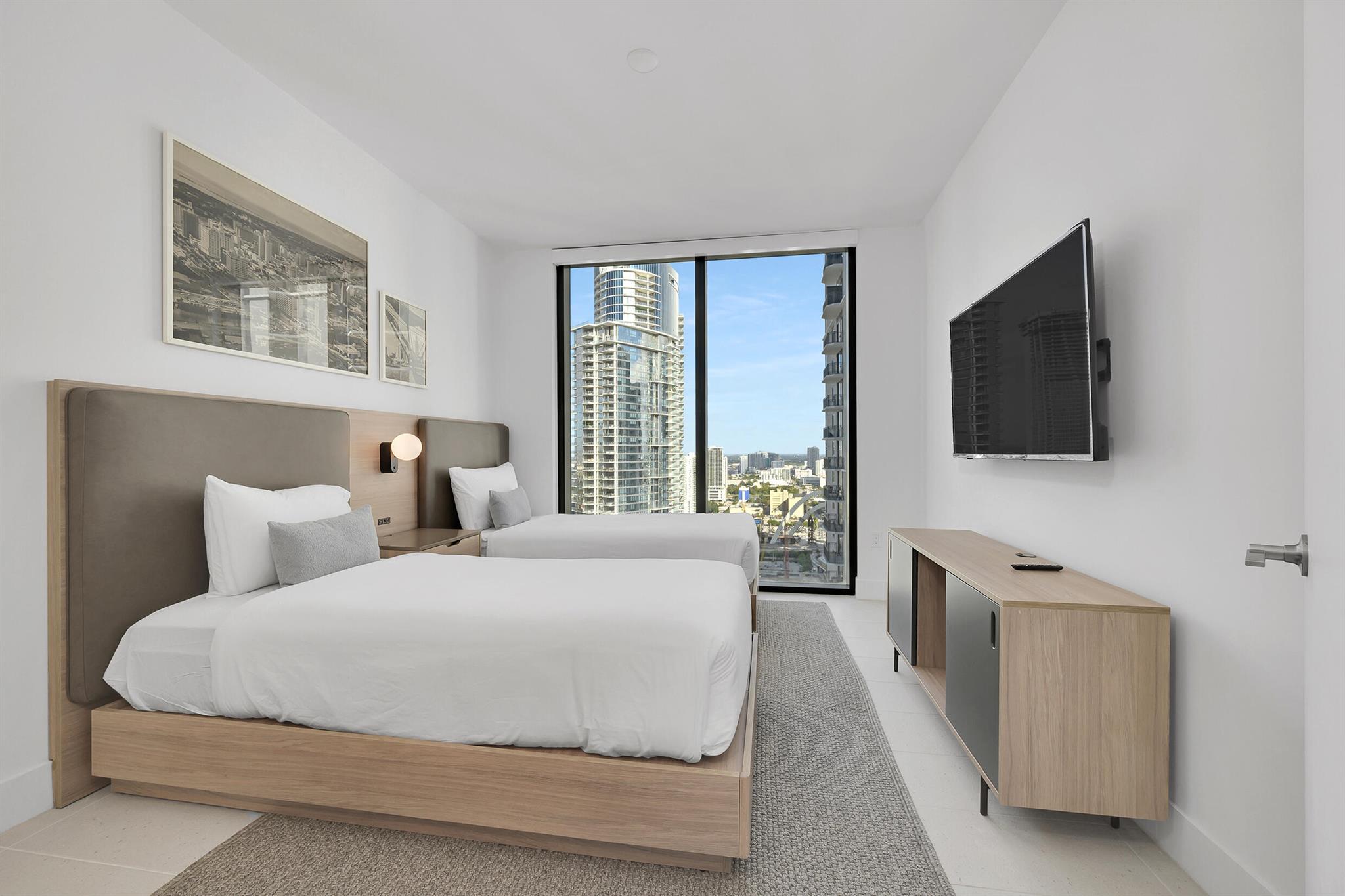 601 NE 1st Avenue 3315