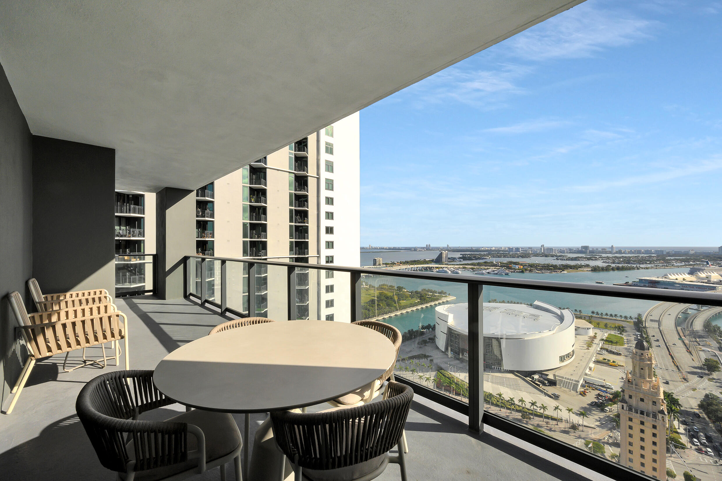 601 NE 1st Avenue 3315