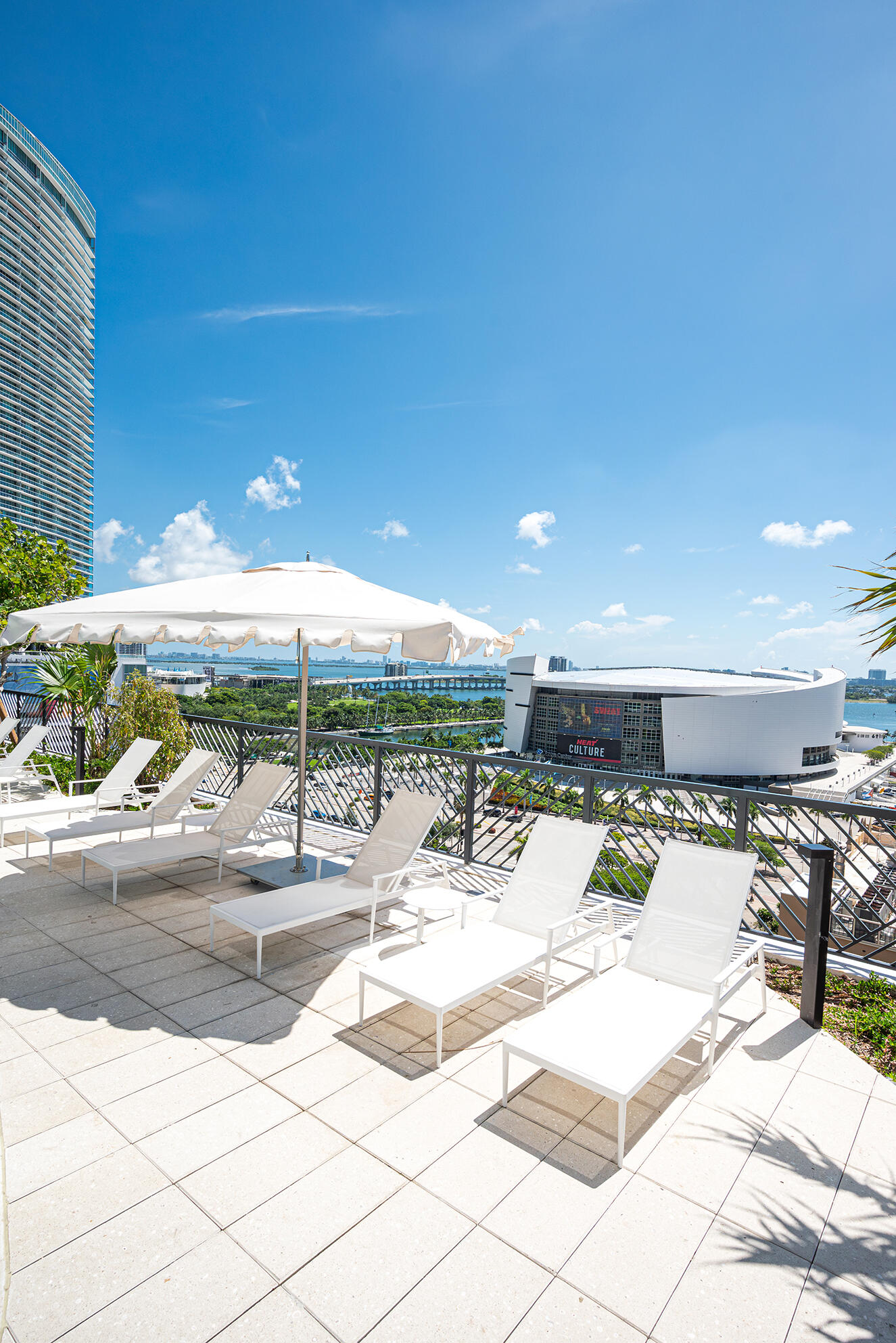 601 NE 1st Avenue 3315