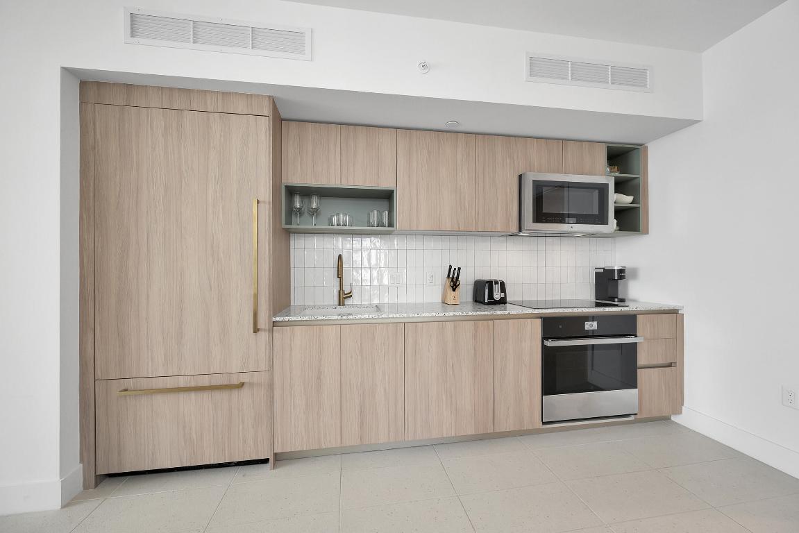 601 NE 1st Avenue 3315